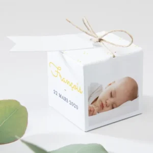 Boite dragees bapteme Sur les genoux de Marie*Faire-part Elégant Outlet