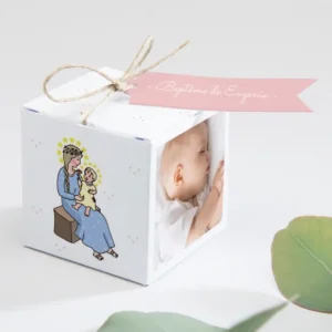 Boite dragees bapteme Sur les genoux de Marie*Faire-part Elégant Outlet